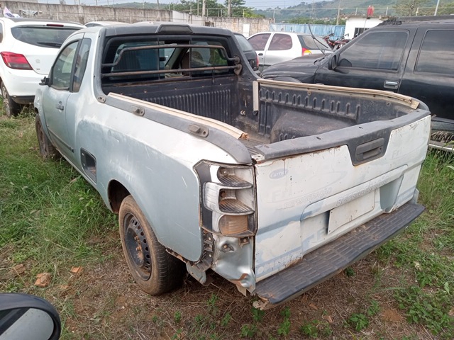 CHEVROLET MONTANA LS - 2011/2012 — foto 4 de 23