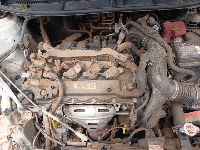 TOYOTA YARIS SD XLPLUSAT - 2018/2019 — foto 33 de 40