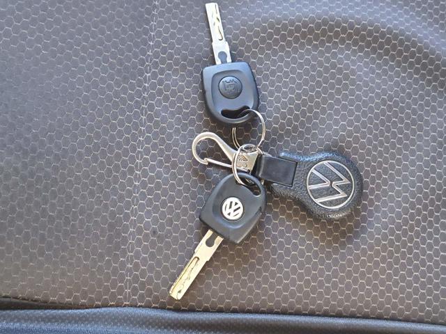 VOLKSWAGEN FOX 1.0 - 2005/2005 — foto 31 de 31