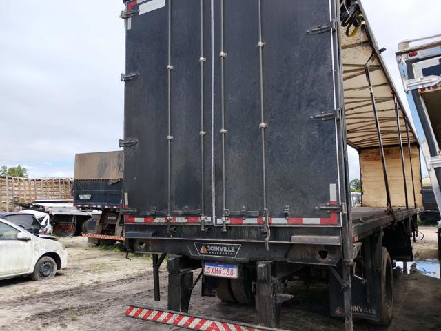SEMI-REBOQUE FECHADO SR 37 - 2024/2025