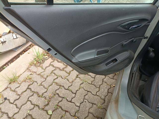 CHEVROLET ONIX - 2019/2019 — foto 13 de 30
