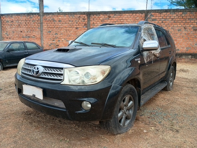 TOYOTA HILUXSW4 SRV4X4 - 2010/2010