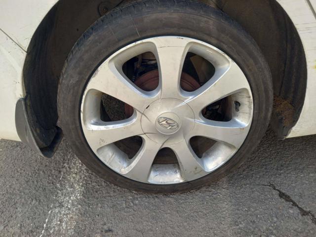 HYUNDAI ELANTRA GLS - 2011/2012 — foto 30 de 31