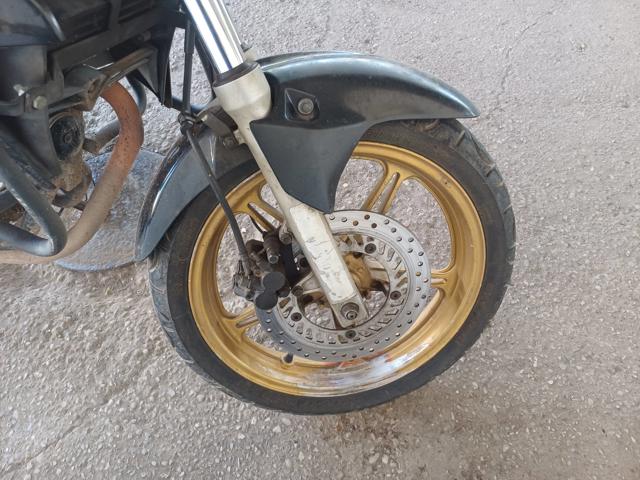 HONDA CB 300R - 2015/2015 — foto 8 de 9