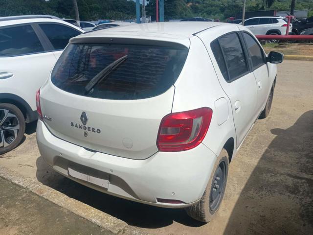 RENAULT SANDERO EXPR 10 - 2016/2017 — foto 4 de 37