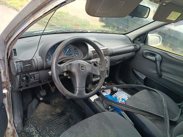CHEVROLET CORSA CLASSIC - 2003/2003 — foto 5 de 21