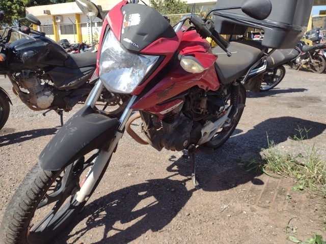 HONDA - CG 160 TITAN - leilão extrajudicial - SAMAMBAIA DF - lance mínimo R$ 5.400