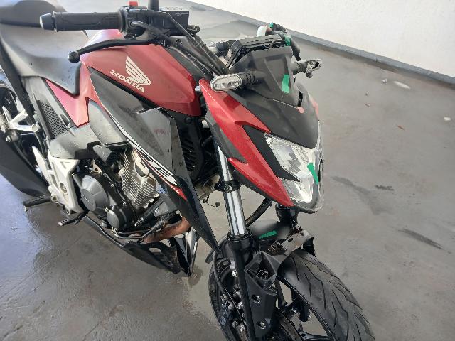 Foto 14 de 27: CB300F TWISTER ABS - 2025/2025