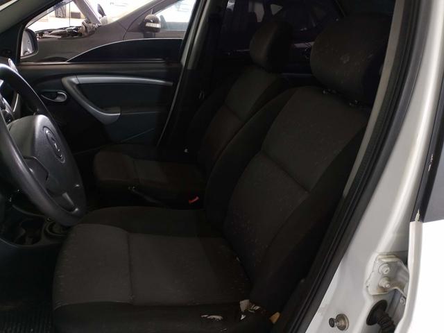 RENAULT LOGAN EXP 1016V - 2013/2013 — foto 10 de 35