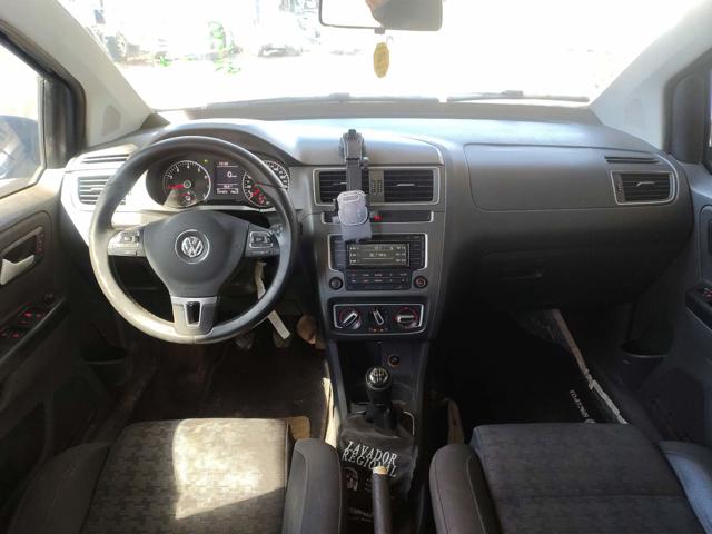 VOLKSWAGEN NOVO SPACEFOX CL MA - 2014/2015 — foto 5 de 37