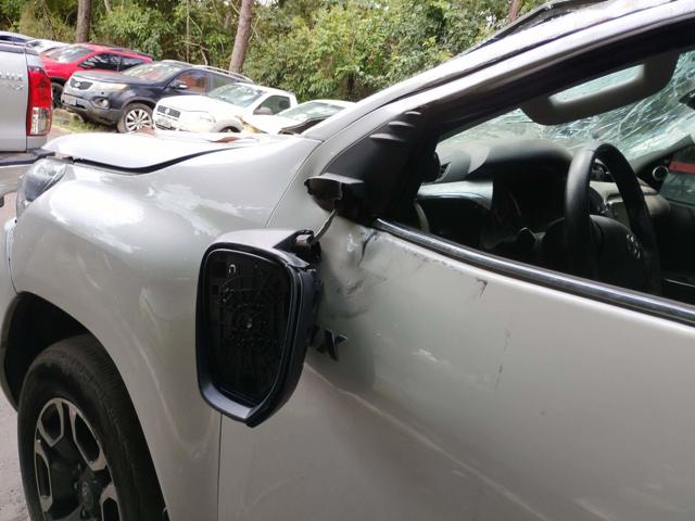 HILUX CD SRV 4X4 2.8 TDI DIESEL AUT - 2021/2022 — foto 36 de 38
