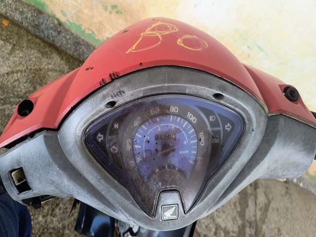 HONDA BIZ 125 ES - 2011/2011 — foto 5 de 10