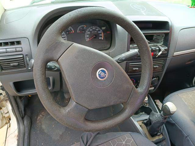 FIAT SIENA ELX - 2005/2006 — foto 6 de 23