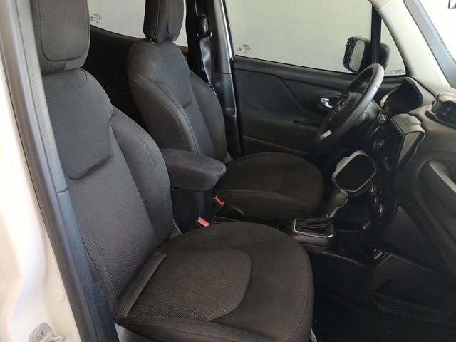 JEEP RENEGADE 1.8 AUTOM. - 2021/2021 — foto 11 de 40