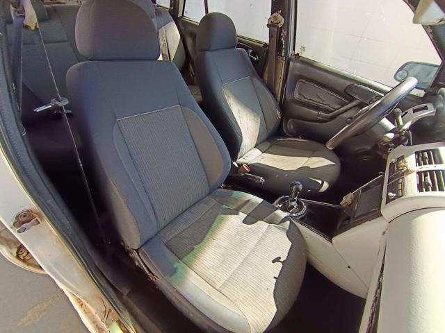 VOLKSWAGEN GOL 1.0 PLUS - 2001/2001 — foto 12 de 27
