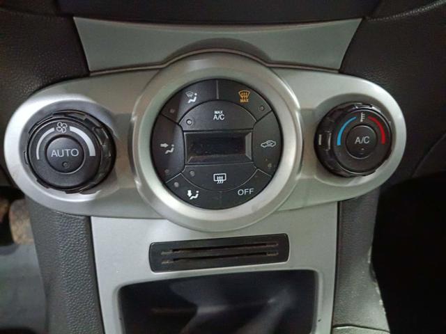 FORD FIESTA 1.6 16V FLEX AUT. 5P - 2015/2016 — foto 9 de 40