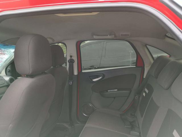 FIAT SIENA ESSENCE 1.6 - 2018/2018 — foto 22 de 40