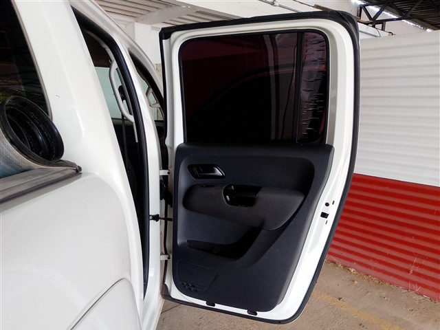 VOLKSWAGEN AMAROK CD 4X4 TREND - 2015/2016 — foto 20 de 26