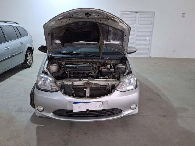 ETIOS XLS SEDAN 1.5 FLEX 16V 4P AUT. - 2016/2017 — foto 8 de 24