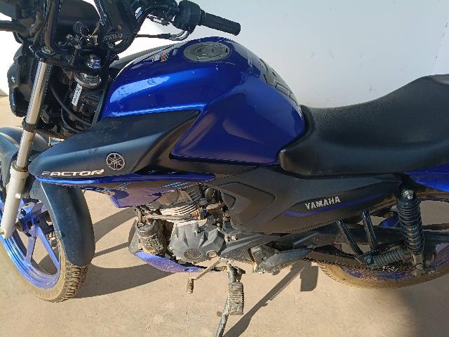 YAMAHA YBR150 FACTOR DX - 2025/2025 — foto 11 de 16