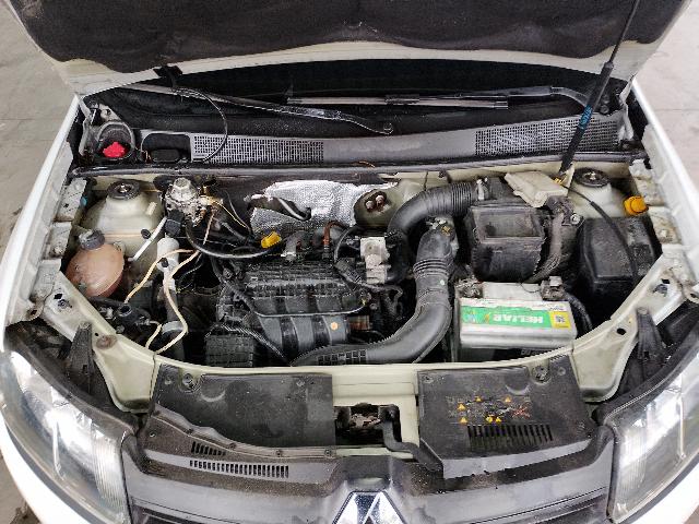 RENAULT LOGAN AUTH 10 - 2019/2020 — foto 19 de 40