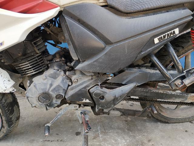 YAMAHA YS150 FAZER SED - 2014/2014 — foto 12 de 25