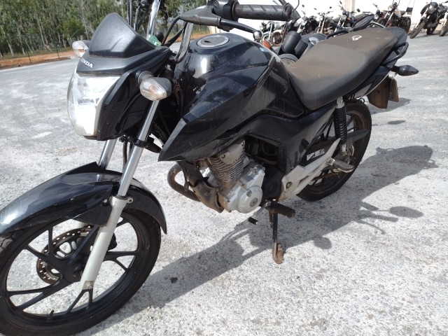 HONDA - CG 160 FAN - leilão extrajudicial - SAMAMBAIA DF - lance mínimo R$ 5.400
