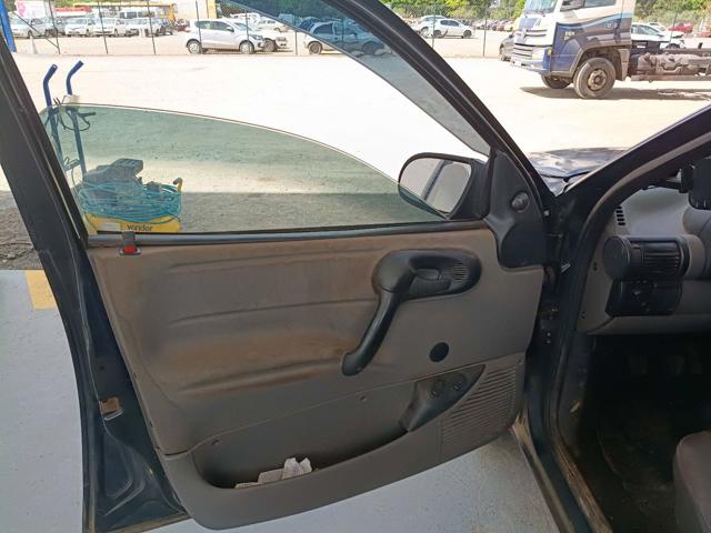 CHEVROLET CLASSIC LS - 2010/2011 — foto 21 de 26