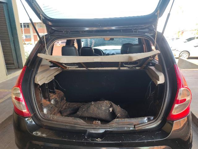 RENAULT SANDERO AUT 16 - 2010/2010 — foto 24 de 37