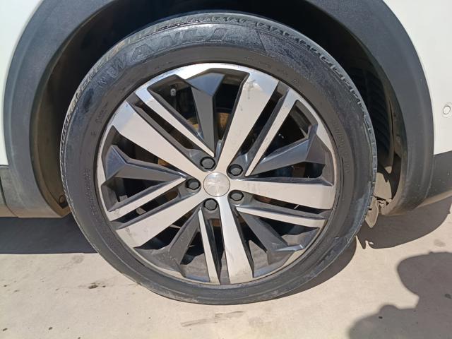 PEUGEOT 5008 GRIFFE AT - 2018/2019 — foto 22 de 27