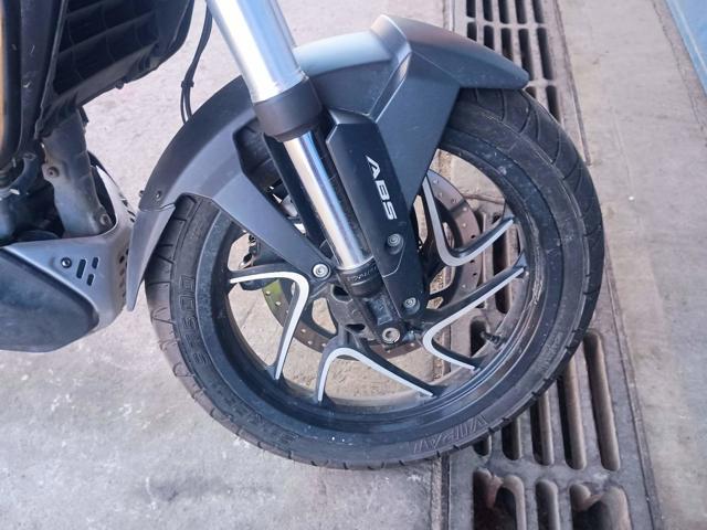 BAJAJ DOMINAR D400 - 2025/2025 — foto 13 de 21