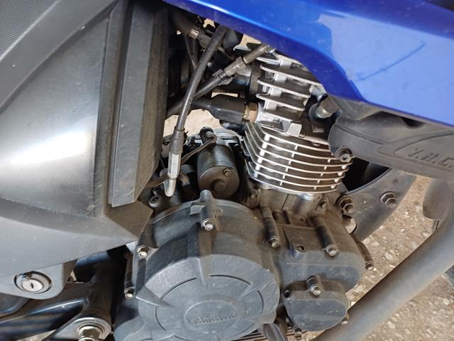 YAMAHA YS150 FAZER SED - 2022/2023 — foto 8 de 9