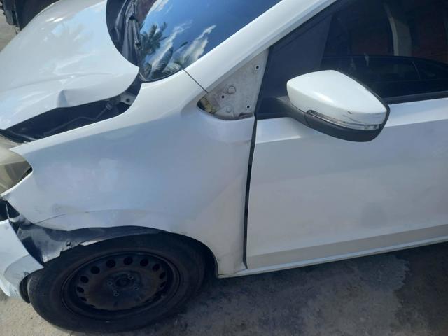 VOLKSWAGEN UP MOVE MA - 2014/2015 — foto 28 de 40