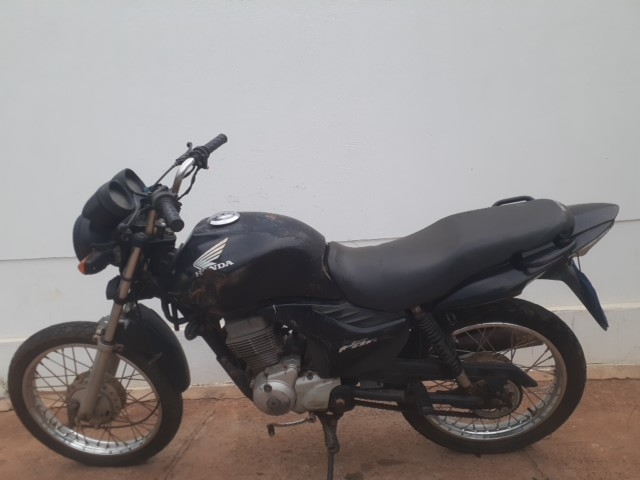 Honda CG 150 FAN ESI 2010 em leilão