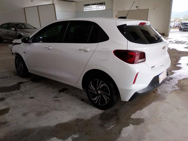 ONIX HATCH LT 1.0 12V FLEX 5P MEC. - 2023/2024 — foto 3 de 27