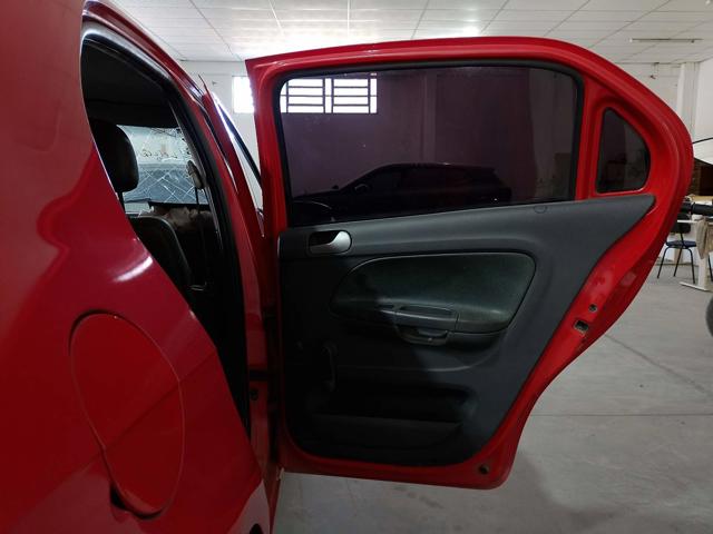 VOLKSWAGEN NOVO VOYAGE 1.0 - 2013/2014 — foto 15 de 31