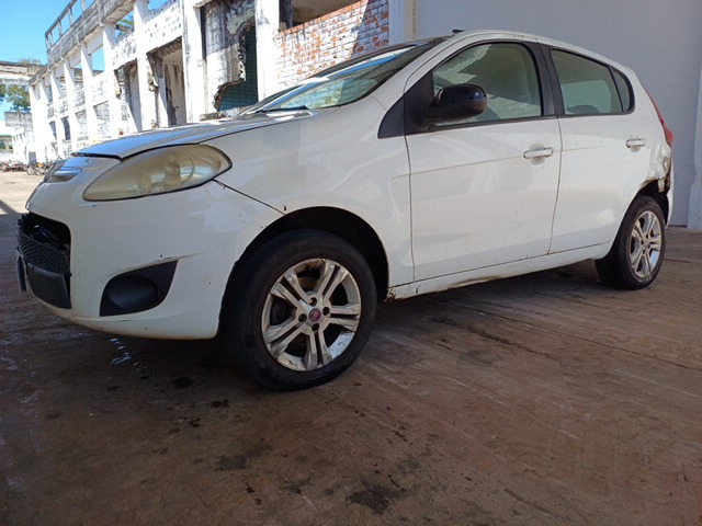 Fiat Palio Attractiv 1.4 2014