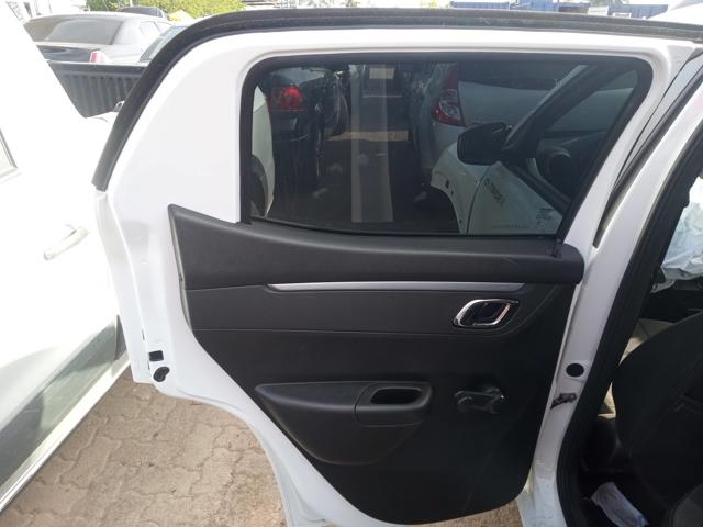 Foto 16 de 32: KWID OUTSID 2 - 2023/2024