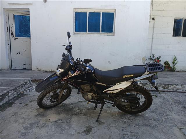 HONDA - NXR150 BROS ESD - leilão extrajudicial - PRAZERES PE - lance mínimo R$ 3.200