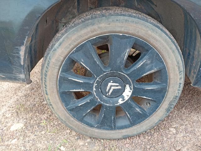 PEUGEOT 207SW XR - 2009/2009 — foto 25 de 32