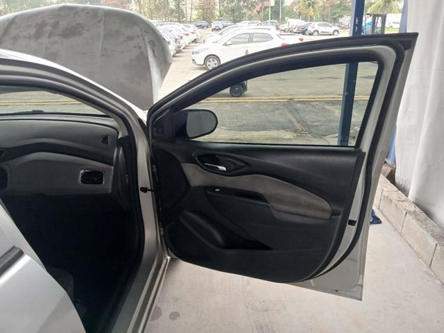 CHEVROLET ONIX 1.0MT LT - 2018/2019 — foto 27 de 38