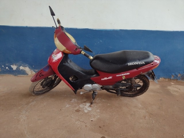 HONDA C100 BIZ - 2003/2004