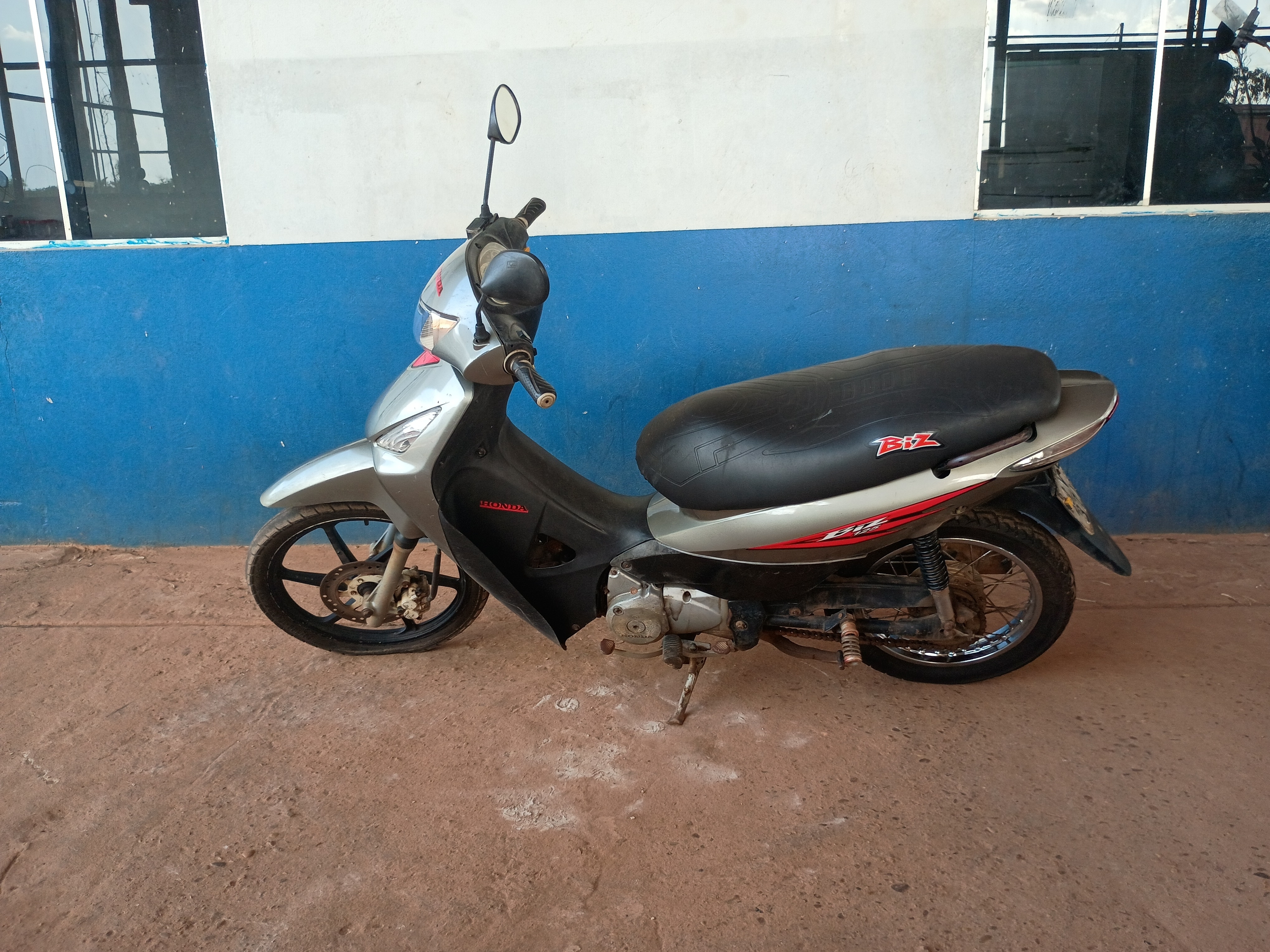 HONDA - BIZ 125 MAIS - leilão extrajudicial - ALTAMIRA PA - lance mínimo R$ 3.637