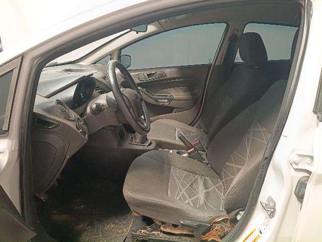 FORD FIESTA HA 1.5L S - 2013/2014 — foto 17 de 39