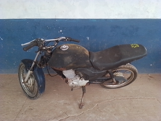 Honda CG 125 FAN KS 2011 em leilão