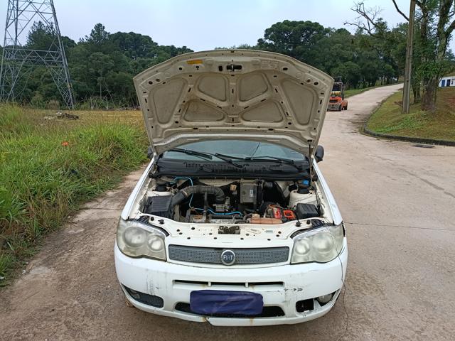 FIAT SIENA ELX - 2005/2006 — foto 18 de 23