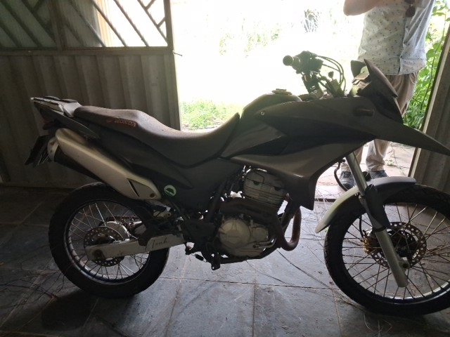 HONDA - XRE 300 - leilão extrajudicial - CASTANHAL PA - lance mínimo R$ 6.144