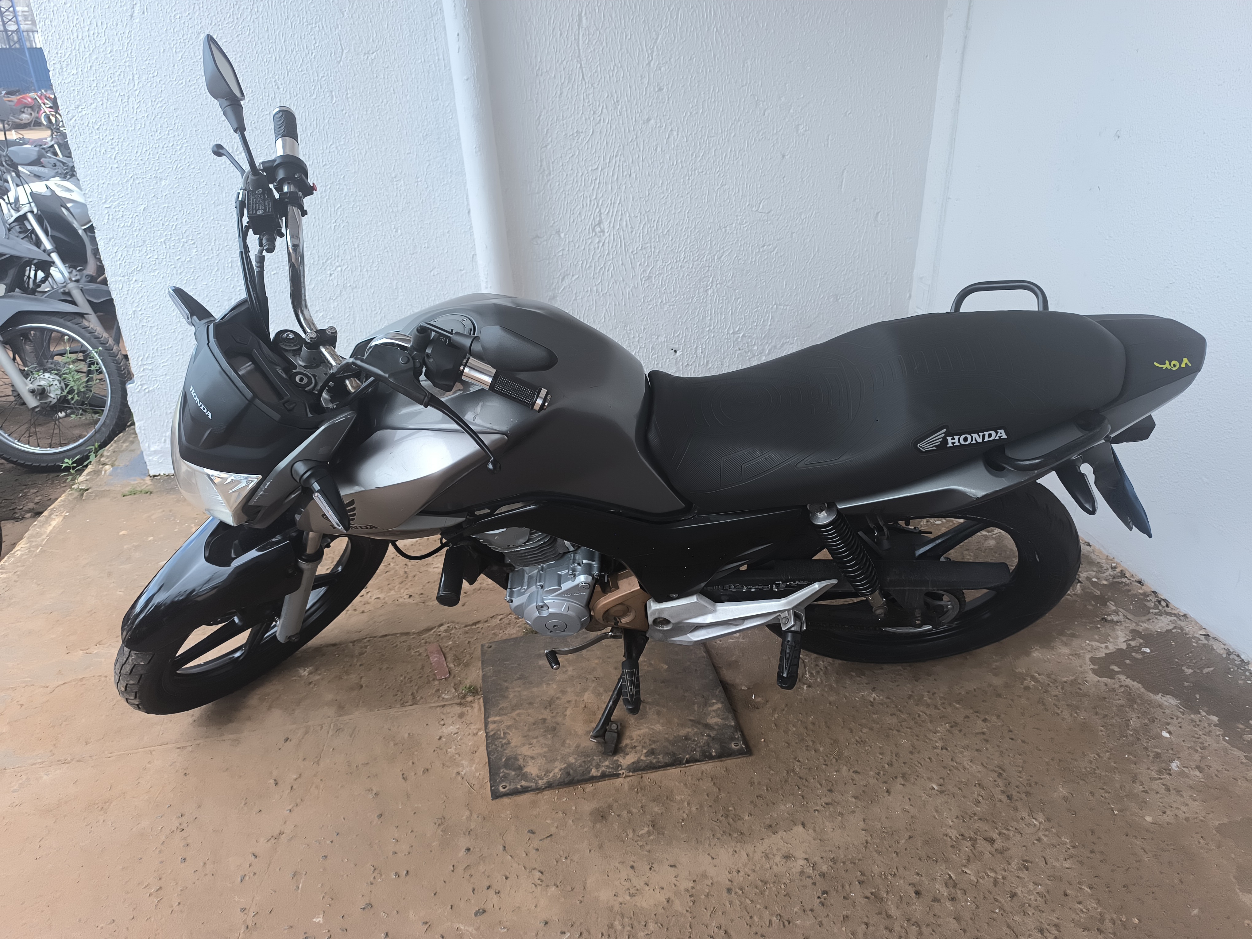 HONDA - CG 160 FAN ESDI - leilão extrajudicial - SÃO LUÍS MA - lance mínimo R$ 6.300