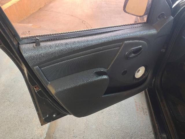 RENAULT SANDERO AUT 16 - 2010/2010 — foto 17 de 37