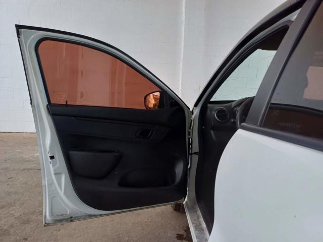 RENAULT KWID ZEN 10MT - 2020/2021 — foto 11 de 21